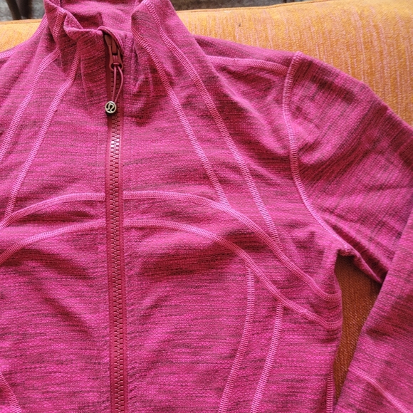 LULULEMON Define Jacket - Picture 12 of 15